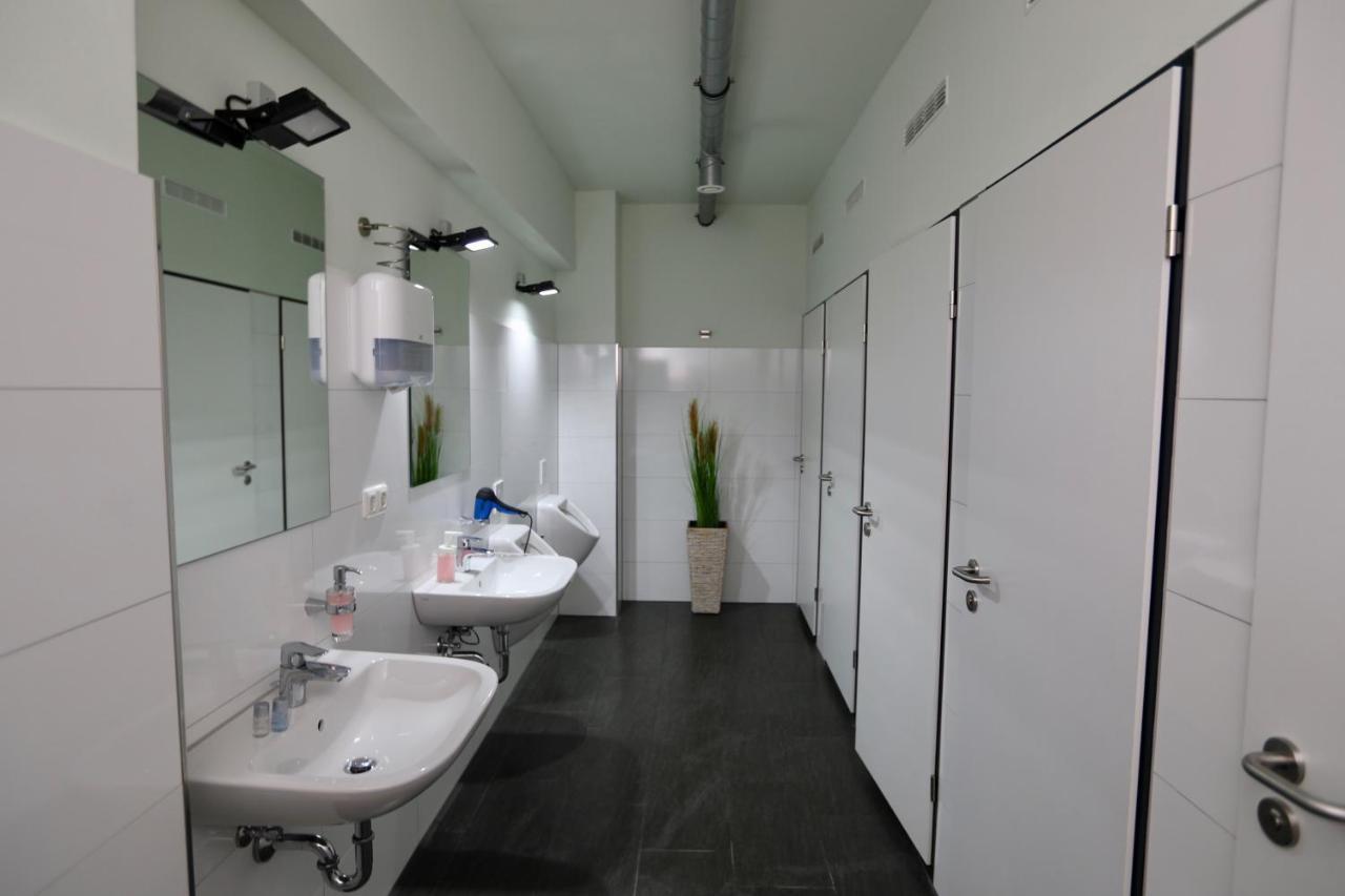 K&M Hostel Hamburg Eksteriør bilde